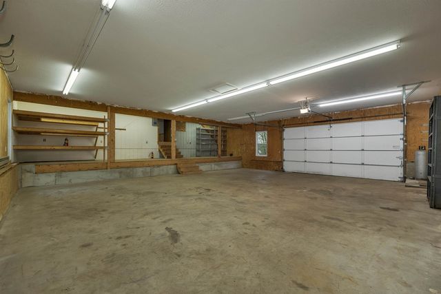 2 Blue Heron Lane, Deerfield, NH 03037