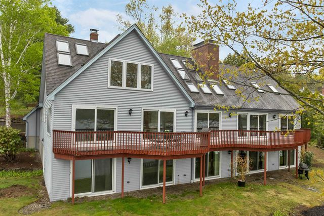 2 Blue Heron Lane, Deerfield, NH 03037