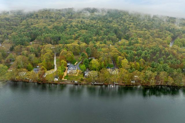 2 Blue Heron Lane, Deerfield, NH 03037