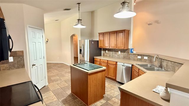 1924 Cliffrose Drive, Little Elm, TX 75068