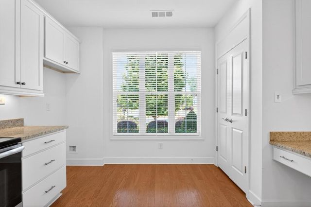 3655 Cresswind Parkway Southwest, Gainesville, GA 30504