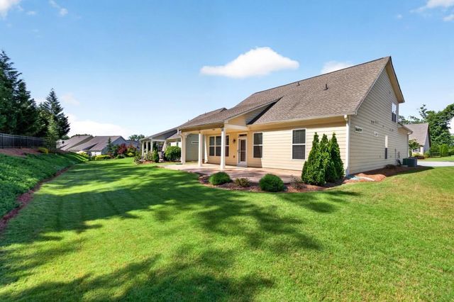 3655 Cresswind Parkway Southwest, Gainesville, GA 30504