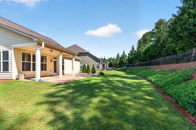 3655 Cresswind Parkway Southwest, Gainesville, GA 30504