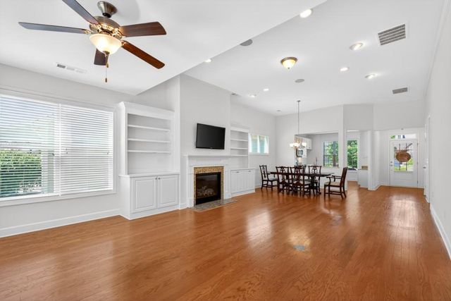 3655 Cresswind Parkway Southwest, Gainesville, GA 30504
