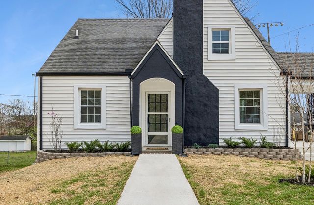 306 Lawrence St, Mount Pleasant, TN 38474