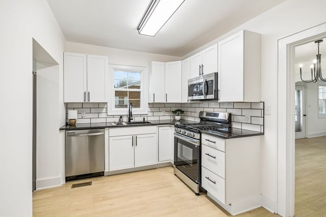 306 Lawrence St, Mount Pleasant, TN 38474