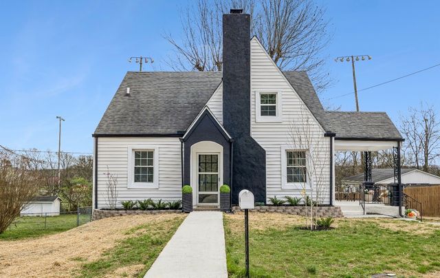 306 Lawrence St, Mount Pleasant, TN 38474