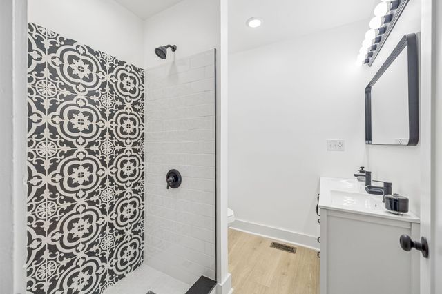 306 Lawrence St, Mount Pleasant, TN 38474