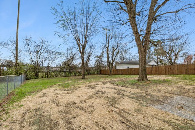 306 Lawrence St, Mount Pleasant, TN 38474