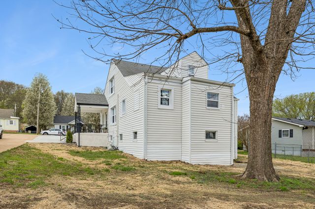 306 Lawrence St, Mount Pleasant, TN 38474