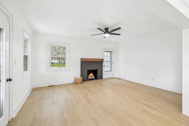 306 Lawrence St, Mount Pleasant, TN 38474