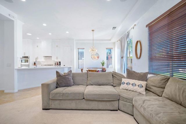 43569 Parkway Esplanade E, La Quinta, CA 92253