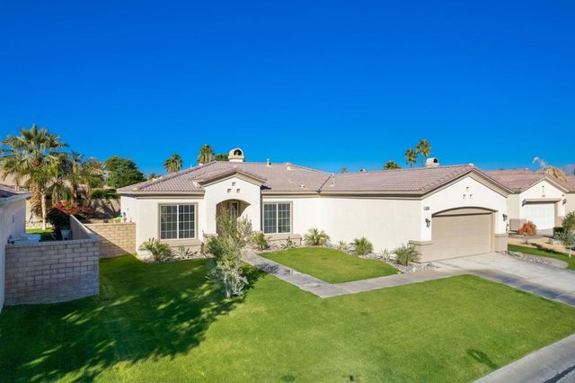 43569 Parkway Esplanade E, La Quinta, CA 92253