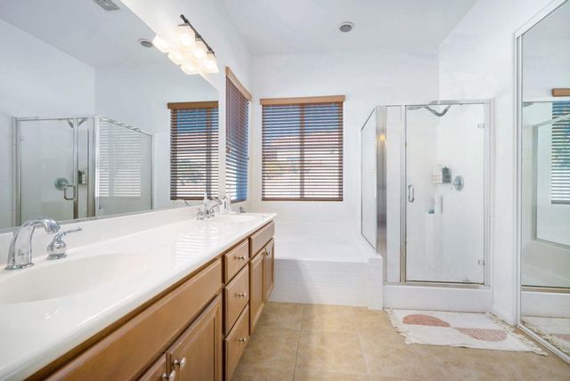 43569 Parkway Esplanade E, La Quinta, CA 92253