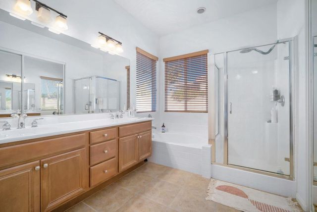 43569 Parkway Esplanade E, La Quinta, CA 92253