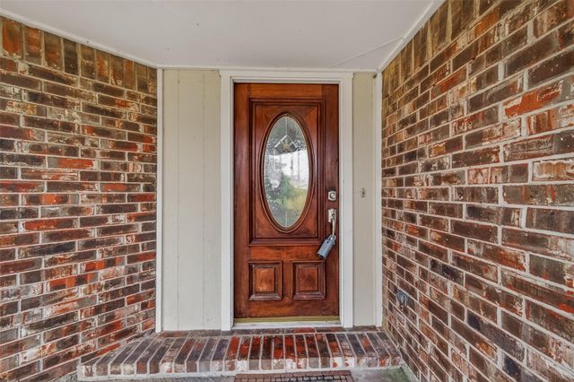 10615 White Fawn Drive, Houston, TX 77041