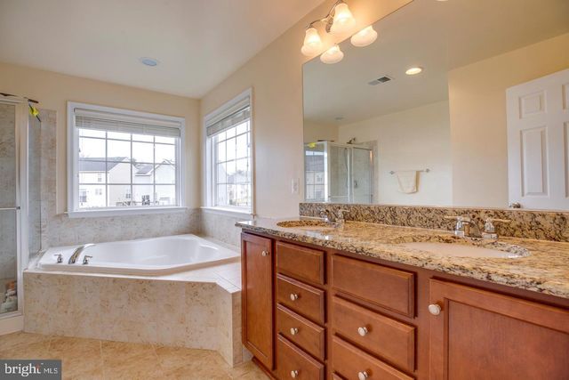 7536 SAN DIEGO CT, Gainesville, VA 20155