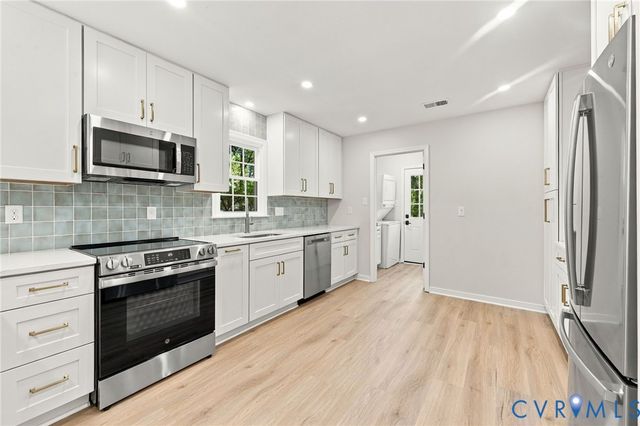 13703 Velvet Antler Cir, Midlothian, VA 23112