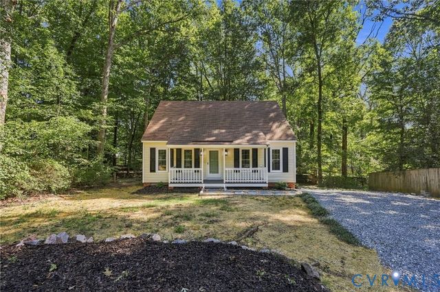 13703 Velvet Antler Cir, Midlothian, VA 23112