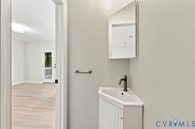 13703 Velvet Antler Cir, Midlothian, VA 23112