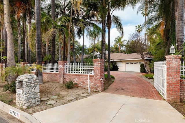 22723 Erwin, Woodland Hills, CA 91367