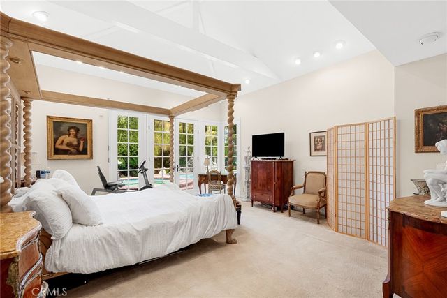 22723 Erwin, Woodland Hills, CA 91367