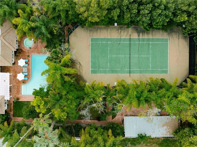 22723 Erwin, Woodland Hills, CA 91367