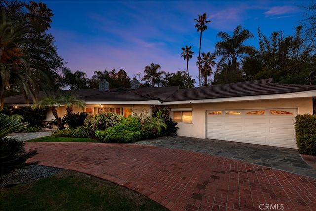 22723 Erwin, Woodland Hills, CA 91367