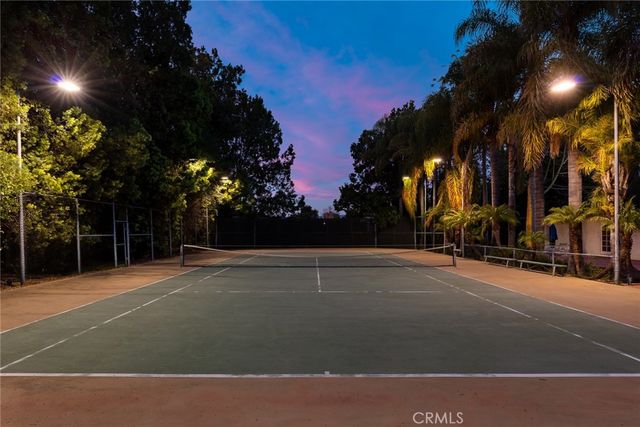 22723 Erwin, Woodland Hills, CA 91367