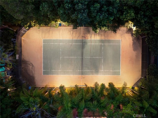 22723 Erwin, Woodland Hills, CA 91367