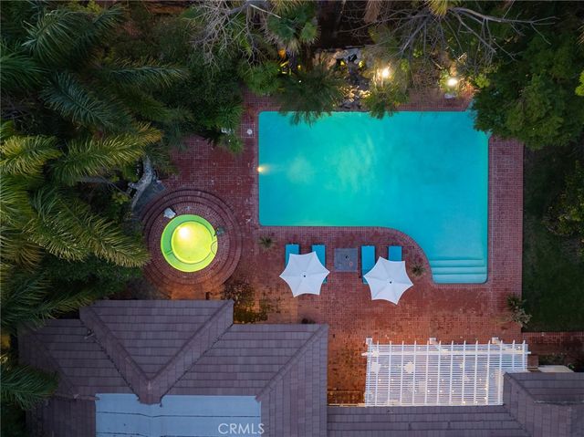 22723 Erwin, Woodland Hills, CA 91367
