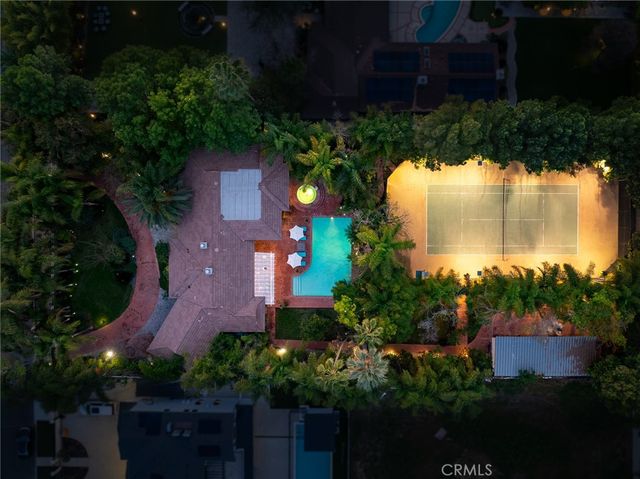 22723 Erwin, Woodland Hills, CA 91367