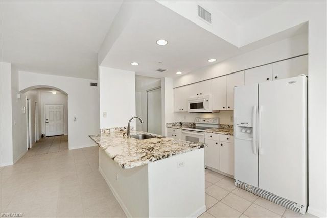 14111 Brant Point CIR 2106, Fort Myers, FL 33919
