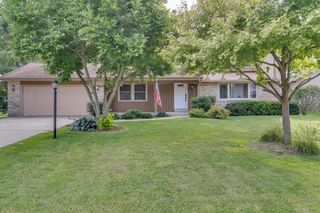 5536 Whirlaway LANE, Racine, WI 53402