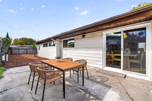 1110 Breezewood Court, Sunnyvale, CA 94089