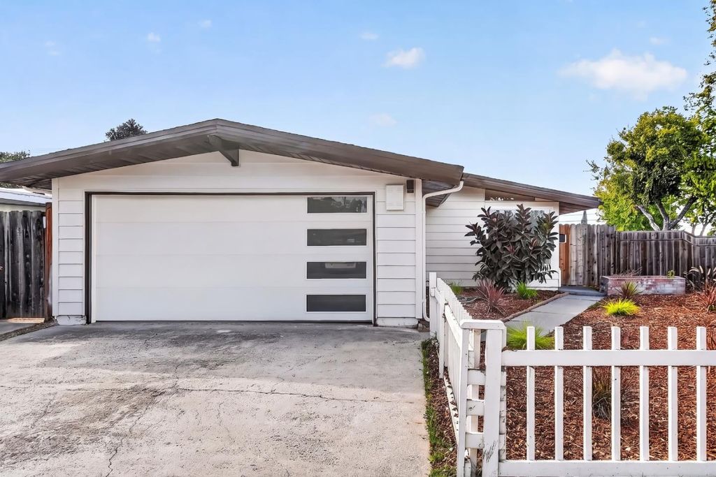 1110 Breezewood Court, Sunnyvale, CA 94089