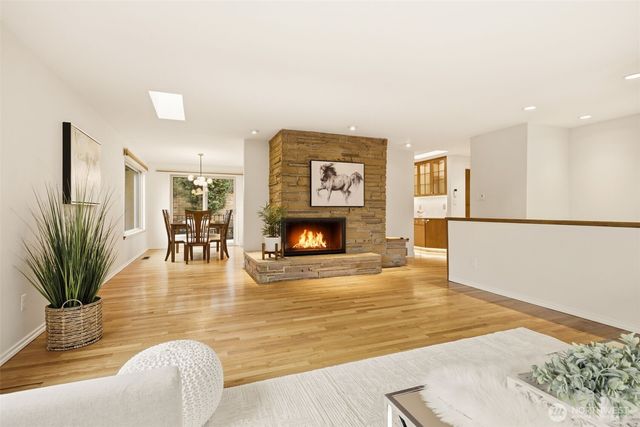 3601 NE 100TH Street, Seattle, WA 98125