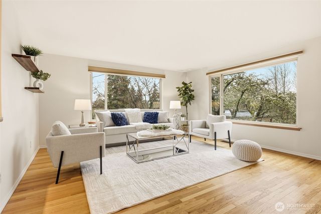 3601 NE 100TH Street, Seattle, WA 98125