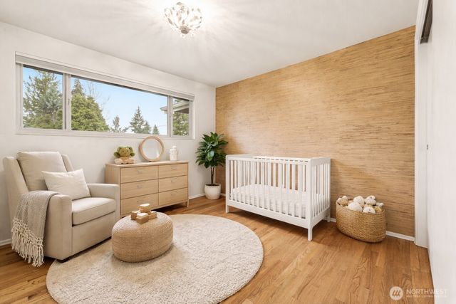 3601 NE 100TH Street, Seattle, WA 98125