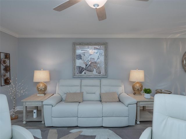 5400 34TH STREET W 1B, Bradenton, FL 34210