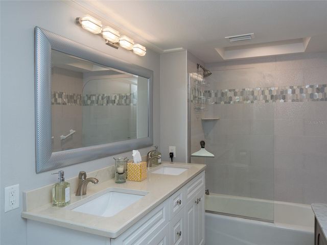 5400 34TH STREET W 1B, Bradenton, FL 34210