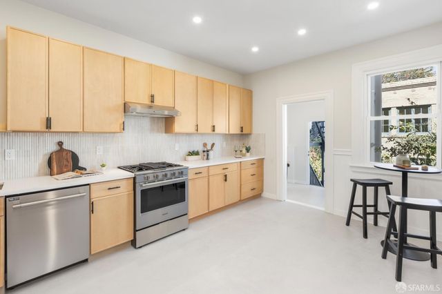 3528 17th Street, San Francisco, CA 94110