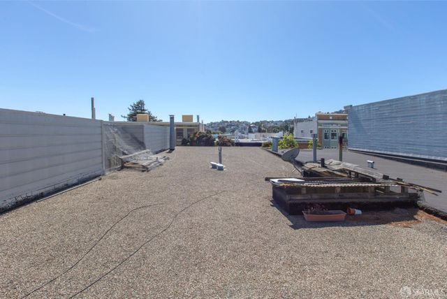 3528 17th Street, San Francisco, CA 94110