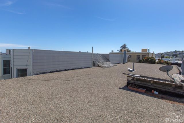 3528 17th Street, San Francisco, CA 94110