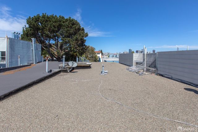 3528 17th Street, San Francisco, CA 94110