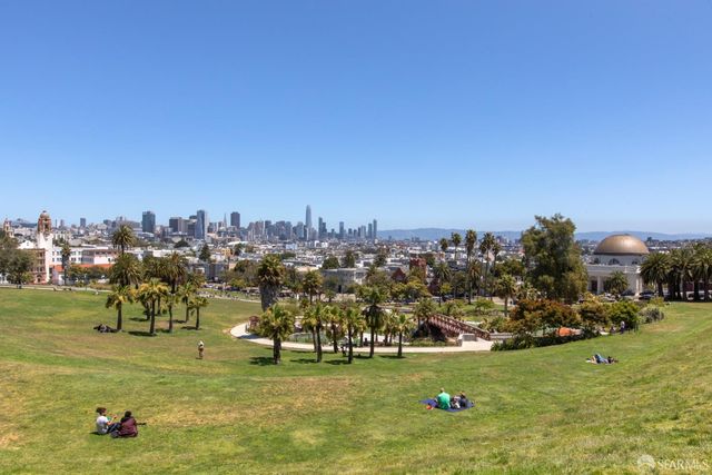 3528 17th Street, San Francisco, CA 94110