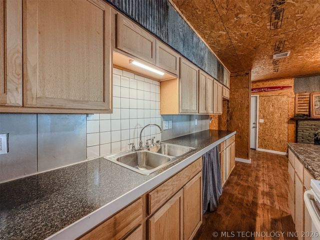 28917 Ranch Lane, Park Hill, OK 74451