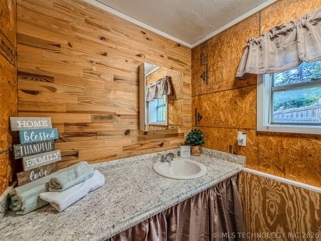28917 Ranch Lane, Park Hill, OK 74451