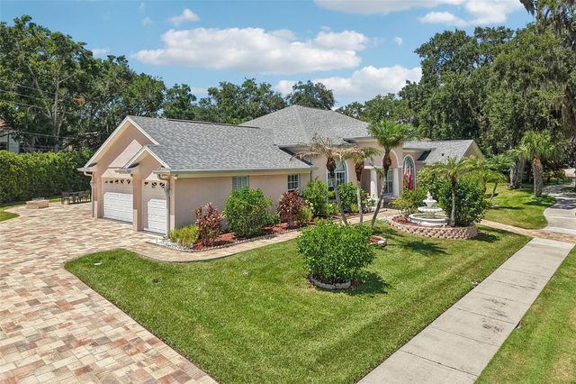 1701 COUNTRY TRAILS DRIVE, Safety Harbor, FL 34695