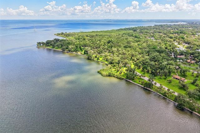 1701 COUNTRY TRAILS DRIVE, Safety Harbor, FL 34695